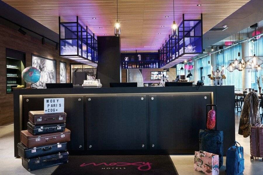 Moxy Paris Charles de Gaulle Airport lobby,front desk