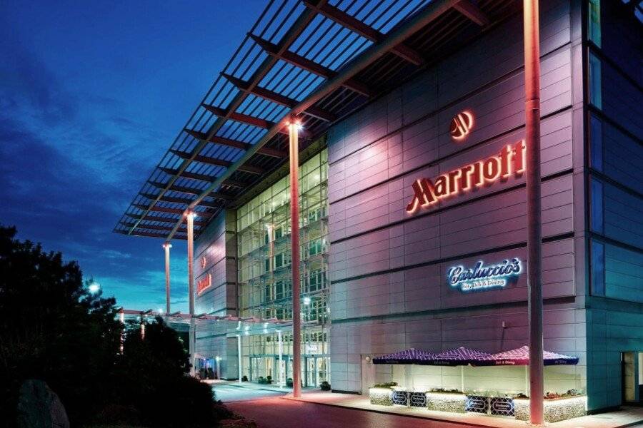 London Heathrow Marriott Hotel facade