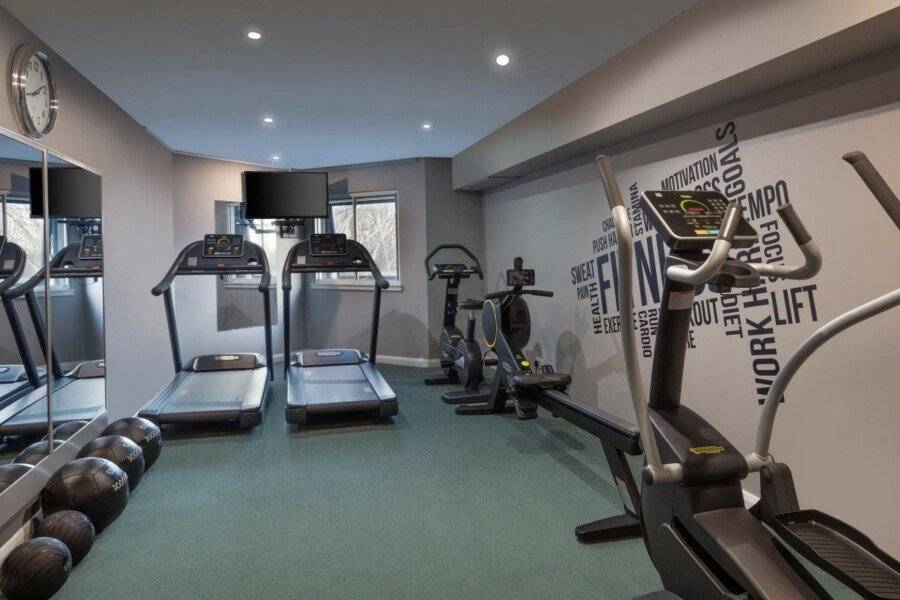 Leonardo London Heathrow Airport fitness centre