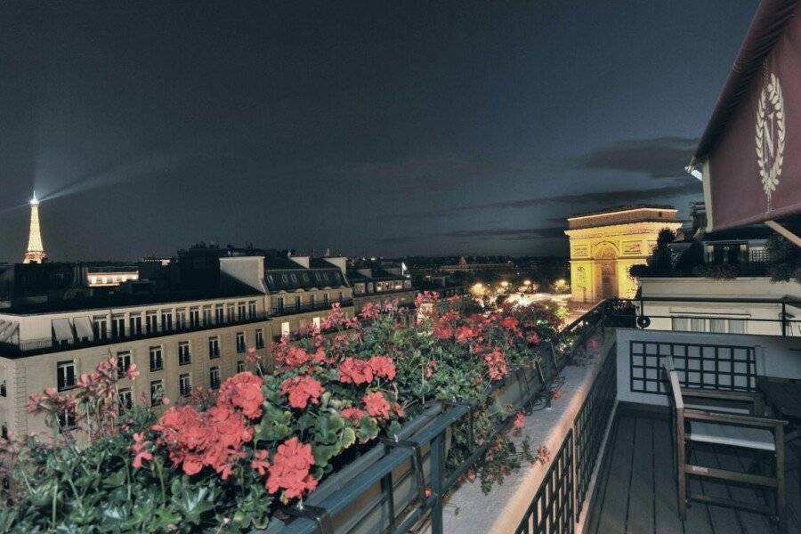 Hôtel Napoleon balcony,ocean view