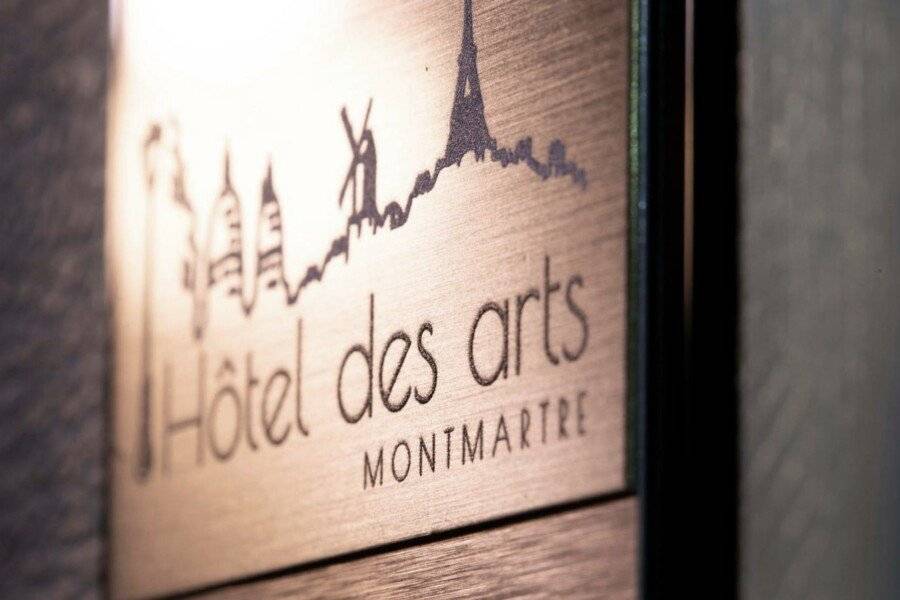 Hôtel des Arts Montmartre 