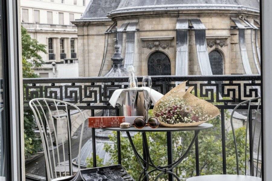 Hotel Abbatial Saint Germain balcony