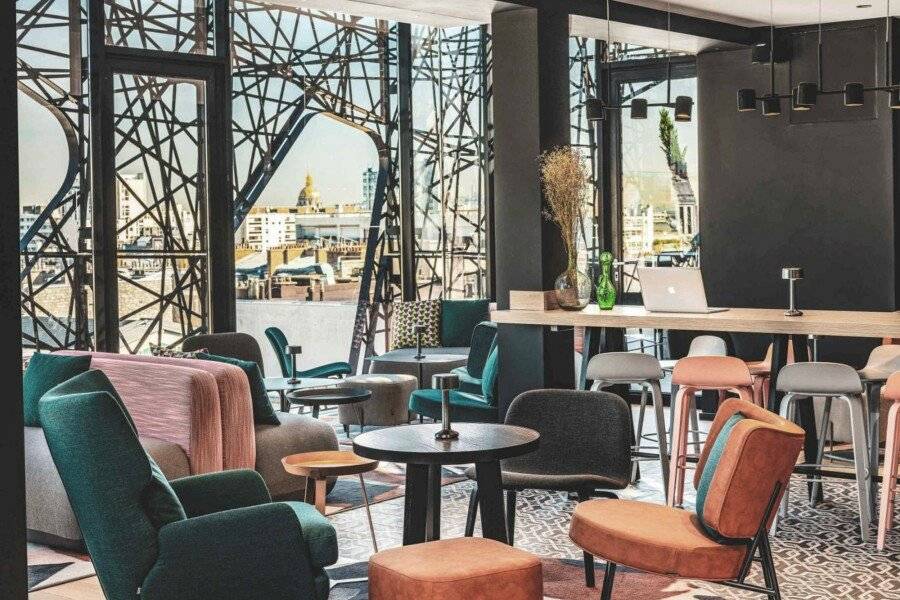 Novotel Vaugirard Montparnasse lounge, bar