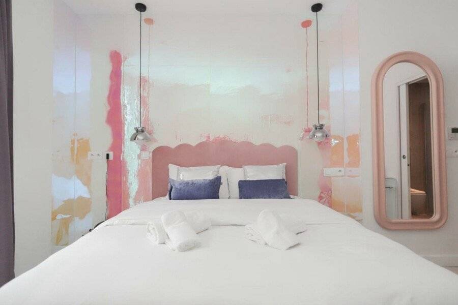 Le Glam's Hotel hotel bedroom