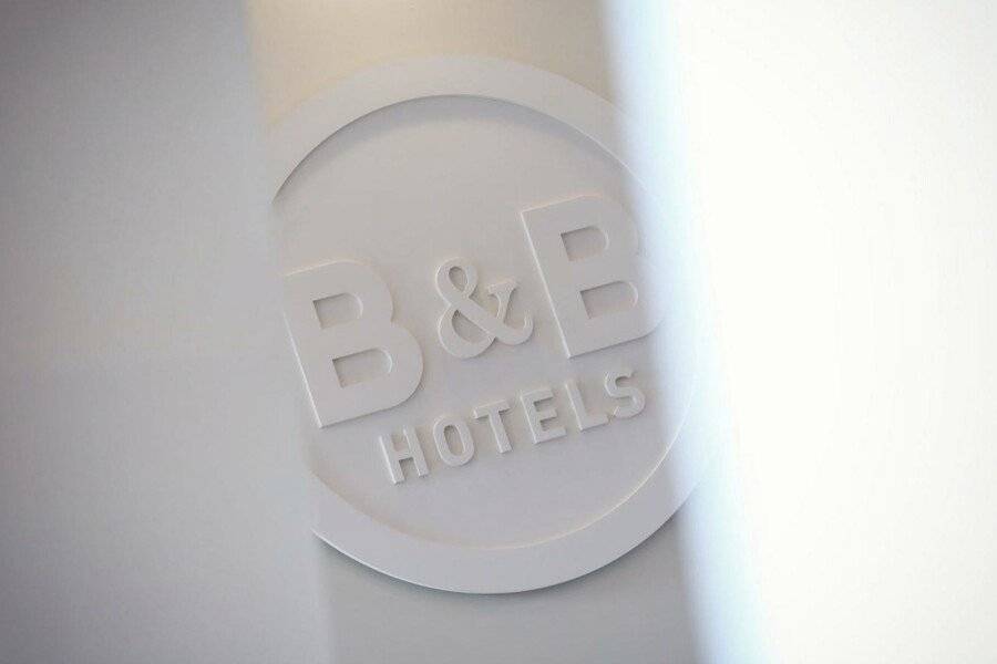 B&B HOTEL Nord 18ème 