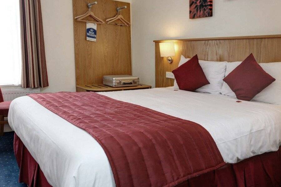 Best Western Highbury hotel bedroom