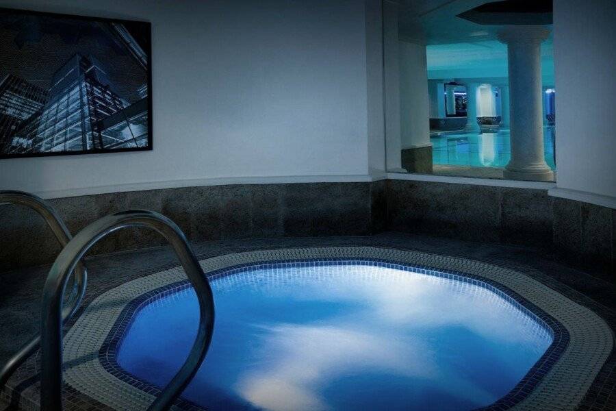 Leonardo Royal Hotel City - Tower of spa,jacuzzi