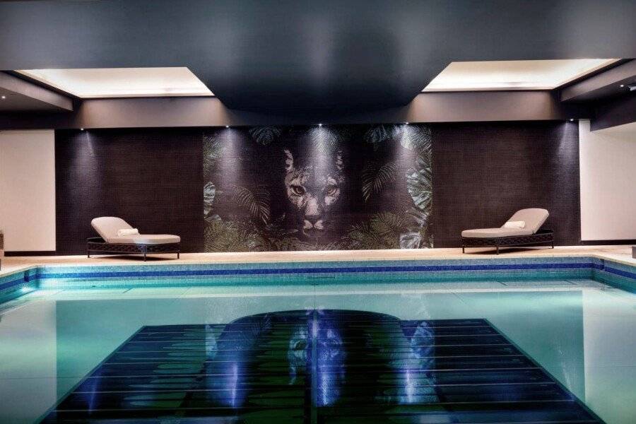 NYX Hotel Holborn by Leonardo Hotels indoor pool,spa