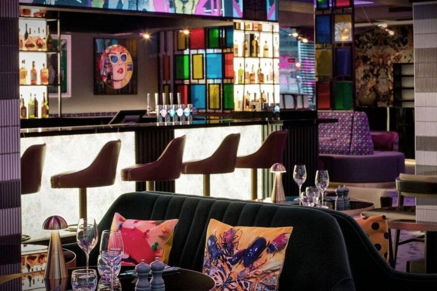 NYX Hotel Holborn by Leonardo Hotels restaurant, bar