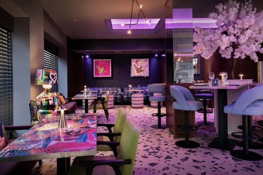 NYX Hotel Holborn by Leonardo Hotels restaurant, bar