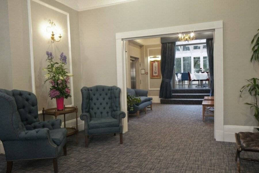 Grange Buckingham Hotel lobby