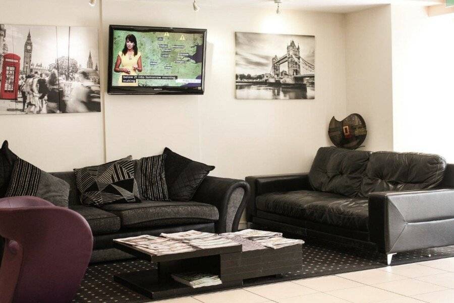 Grand Plaza Serviced Apartments lobby