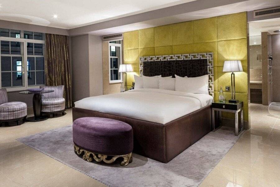 The May Fair, A Radisson Collection Hotel, Mayfair hotel bedroom