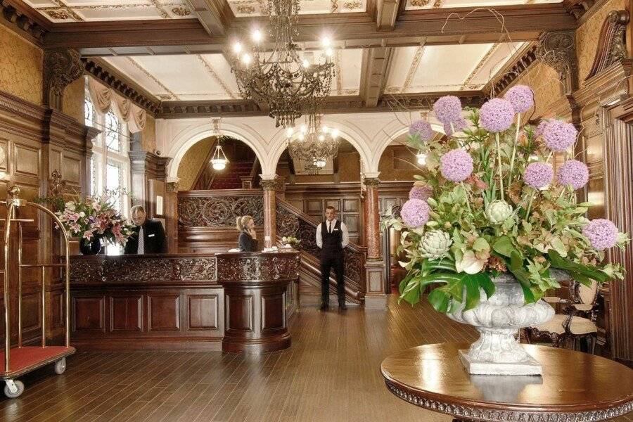 Grand Royale Hyde Park lobby,front desk,