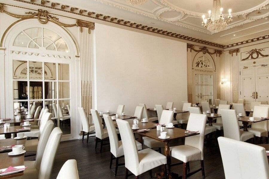 Grand Royale Hyde Park restaurant