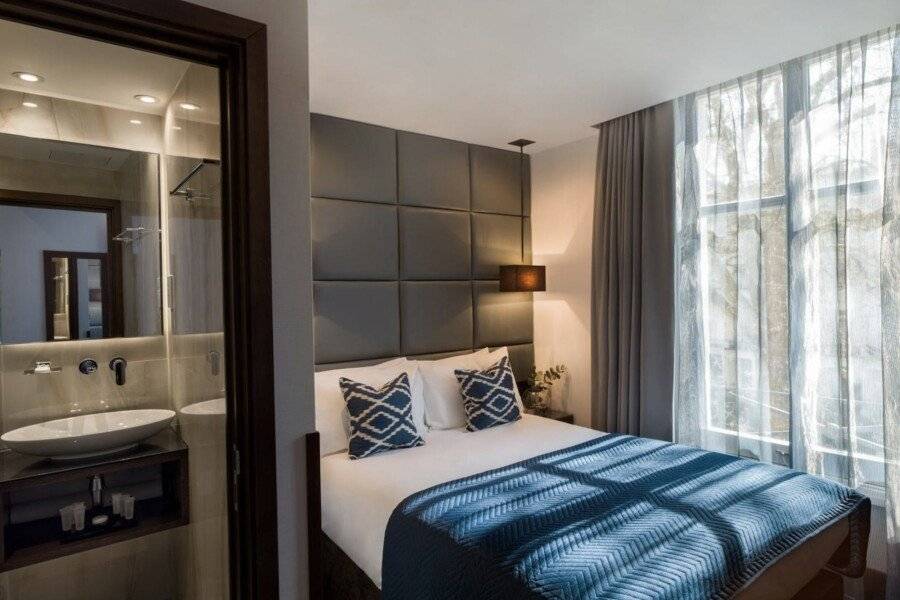 Montcalm Chilworth Townhouse, Paddington hotel bedroom