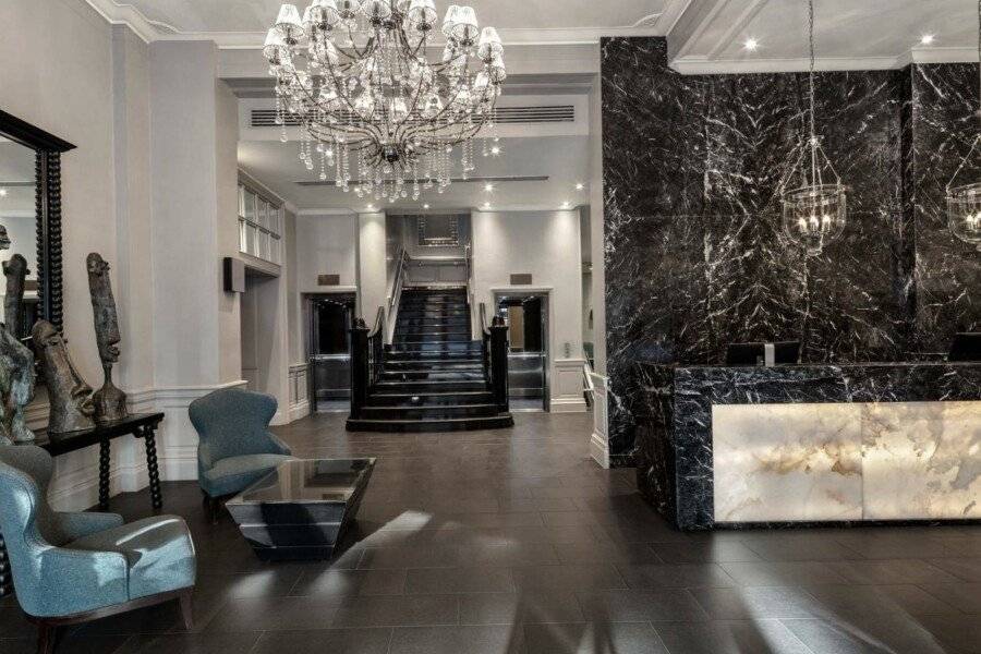 Radisson Blu Hotel, Euston Square - formerly Grafton lobby,front desk,