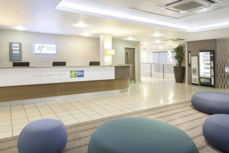 Holiday Inn Express Limehouse, an IHG Hotel lobby,front desk