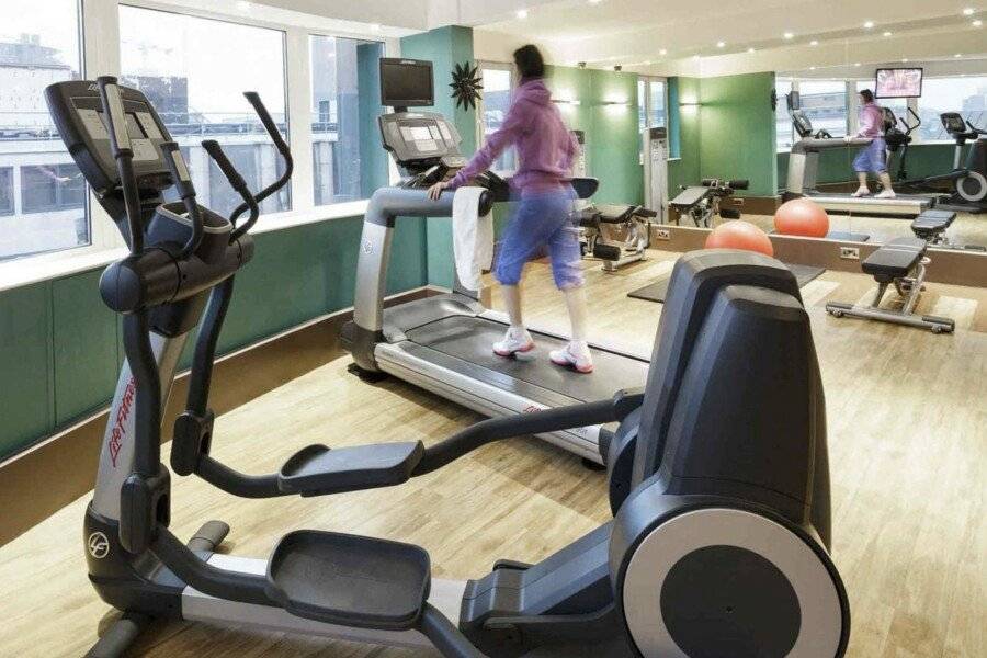 Novotel Bridge fitness centre