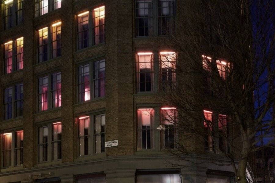 Marrable's Farringdon Hotel facade