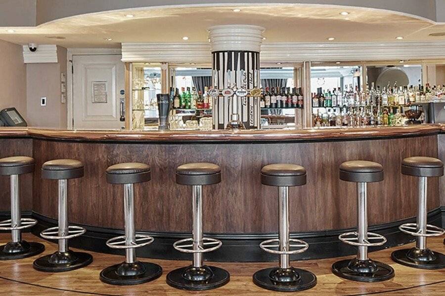 Lancaster Gate Hotel bar