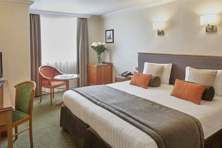 Lancaster Gate Hotel hotel bedroom