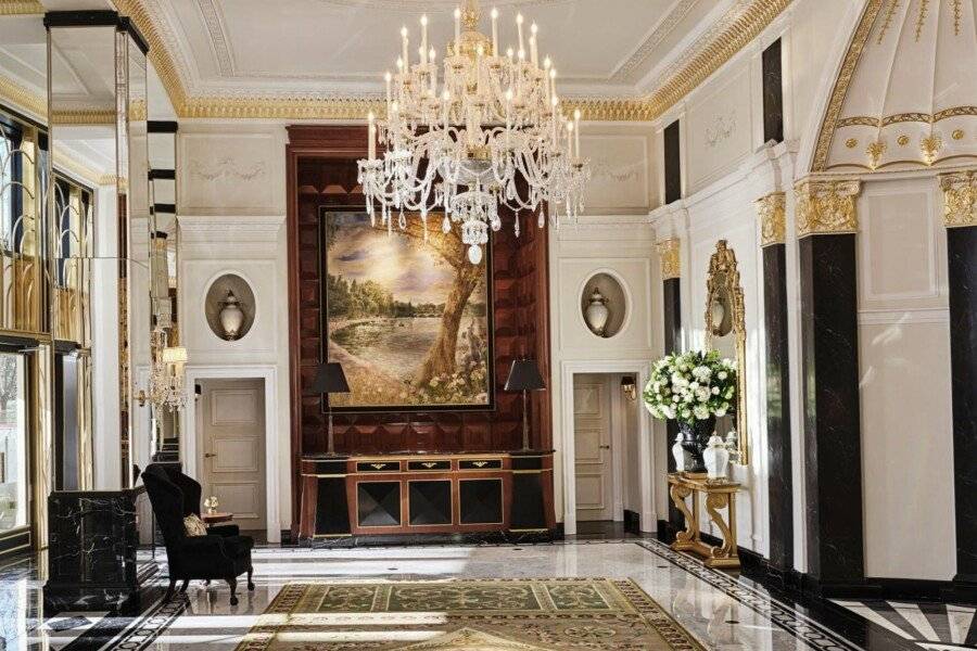 The Dorchester - Dorchester Collection lobby