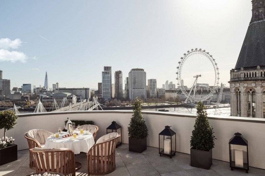 Corinthia rooftop pool,ocean view