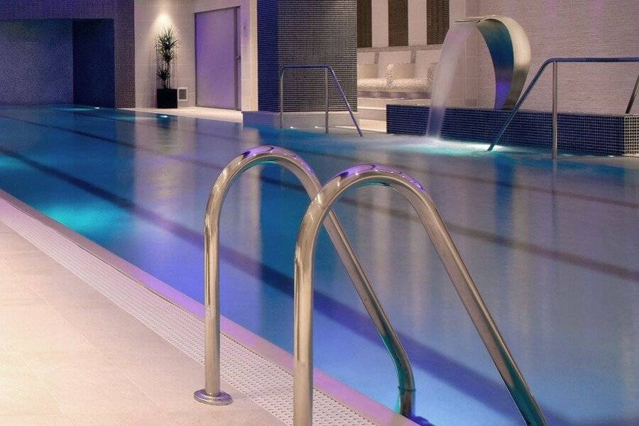 Leonardo Royal Tower Bridge indoor pool,spa