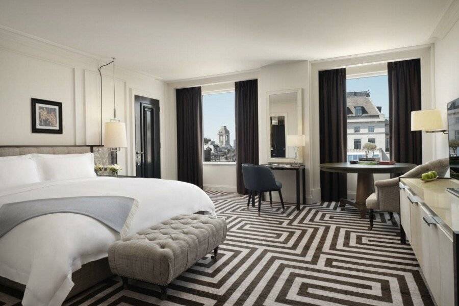 Rosewood hotel bedroom