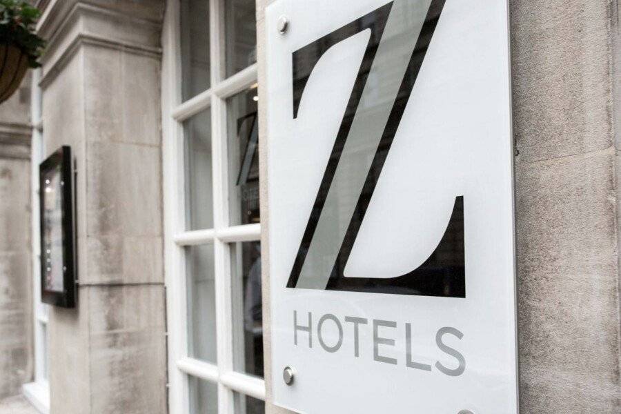 The Z Hotel Victoria , facade