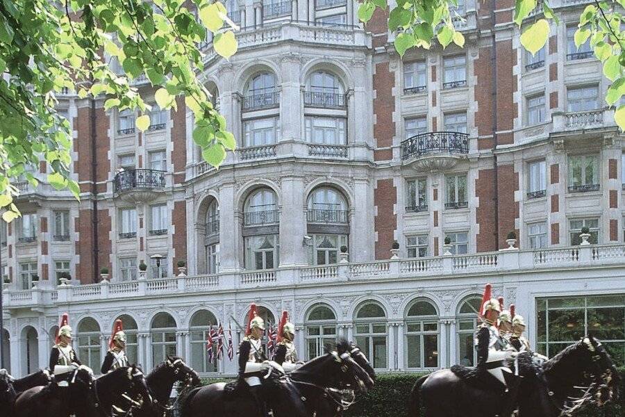 Mandarin Oriental Hyde Park, facade,