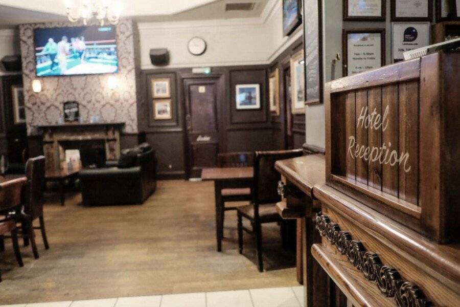 The Wellington Hotel lobby,front desk,