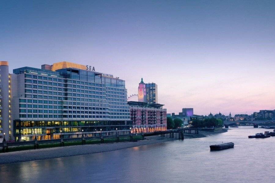 Sea Containers facade