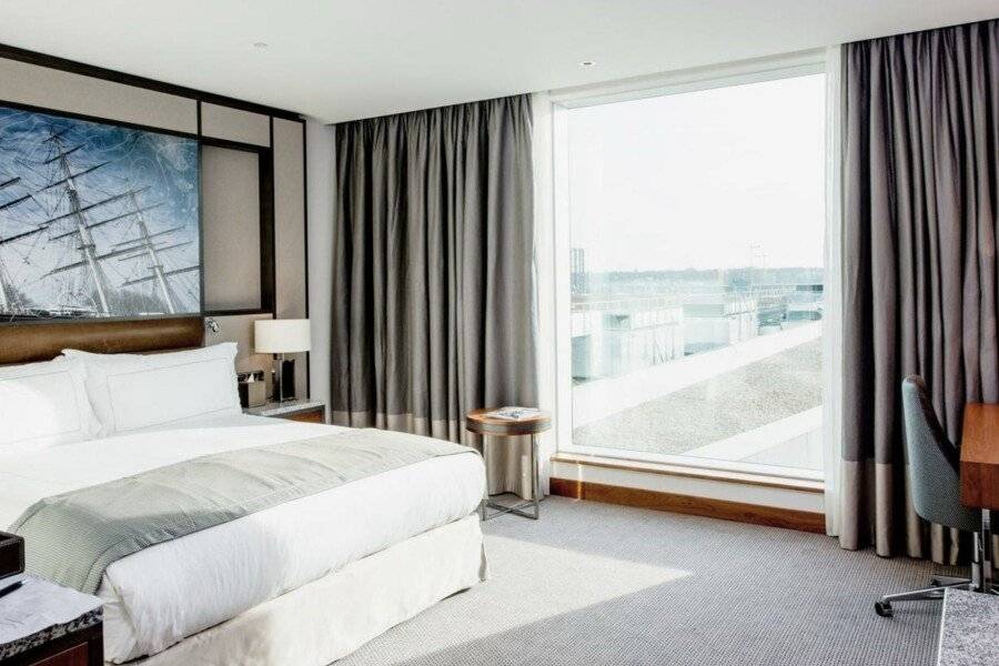 InterContinental - The O2 hotel bedroom