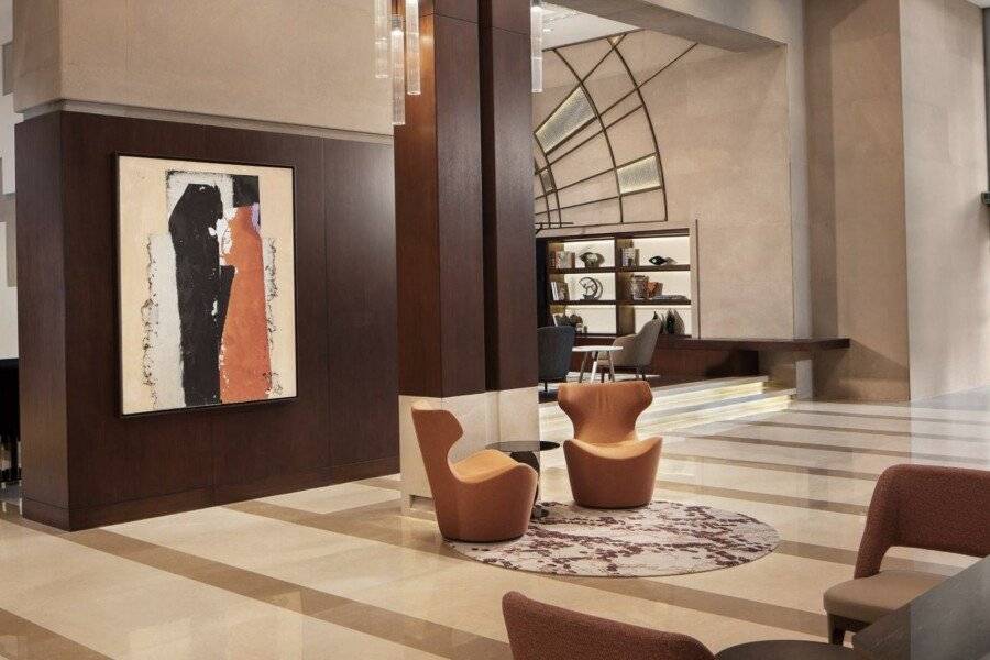 Sheraton Levent lobby