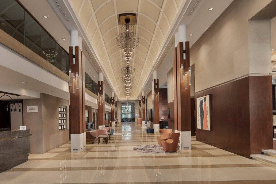 Sheraton Levent lobby