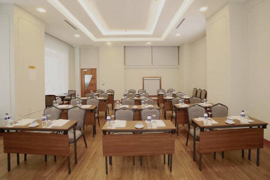 Erboy Hotel Istanbul Sirkeci conference room,meeting room