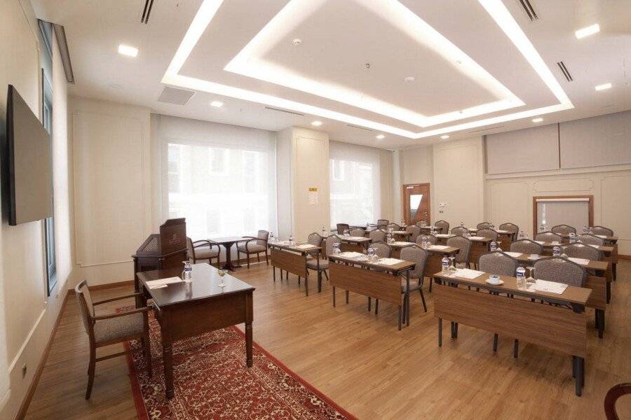 Erboy Hotel Istanbul Sirkeci conference room,meeting room