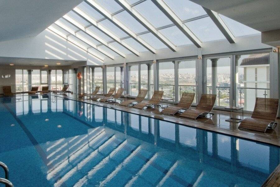 WOW Hotel indoor pool,spa