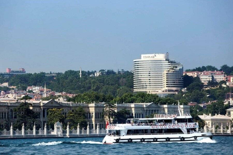 Conrad Bosphorus 