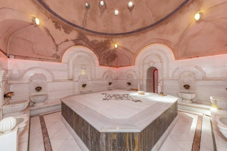 Wyndham Istanbul Old City spa