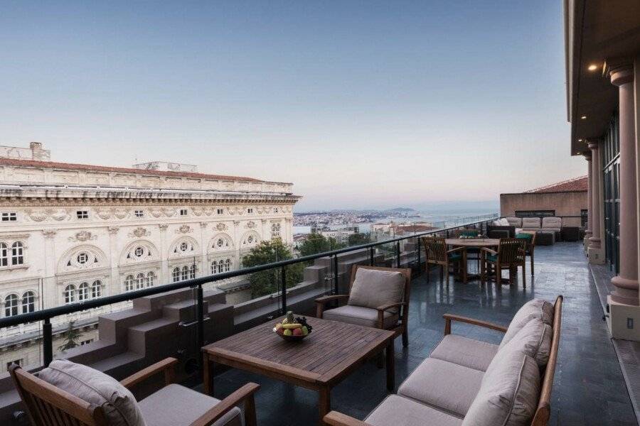 Park Hyatt - Macka Palas balcony,ocean view,hotel facade