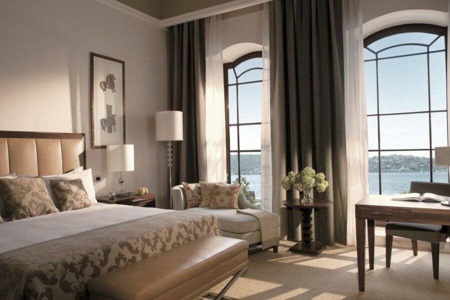 Four Seasons Hotel at the Bosphorus hotel bedroom,ocean view