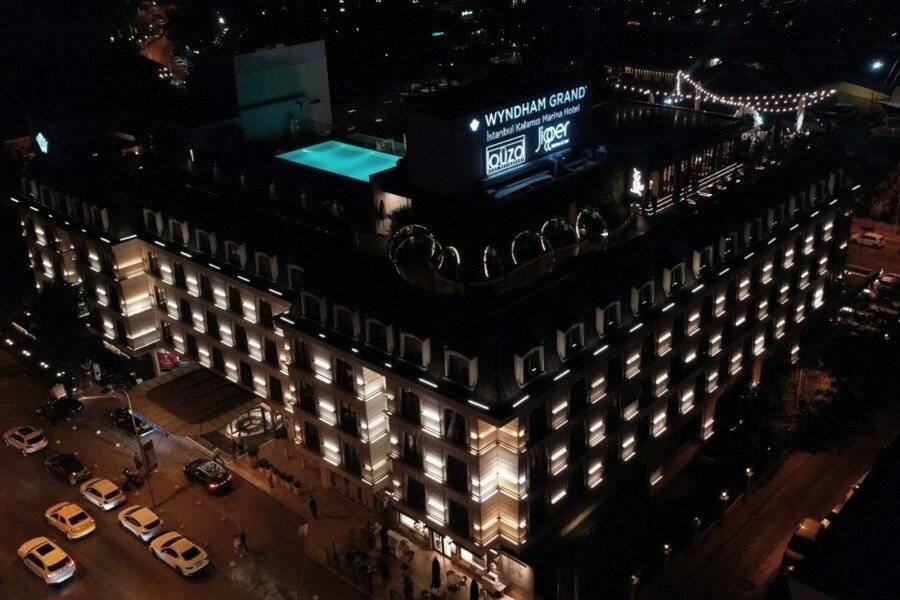 Wyndham Grand Kalamış Marina Hotel facade, rooftop pool