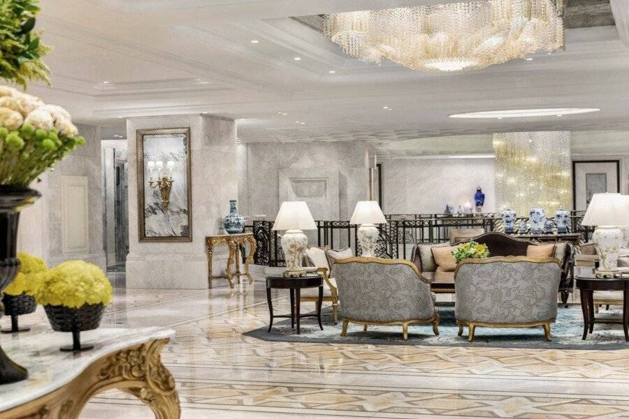 Shangri-La Bosphorus, lobby