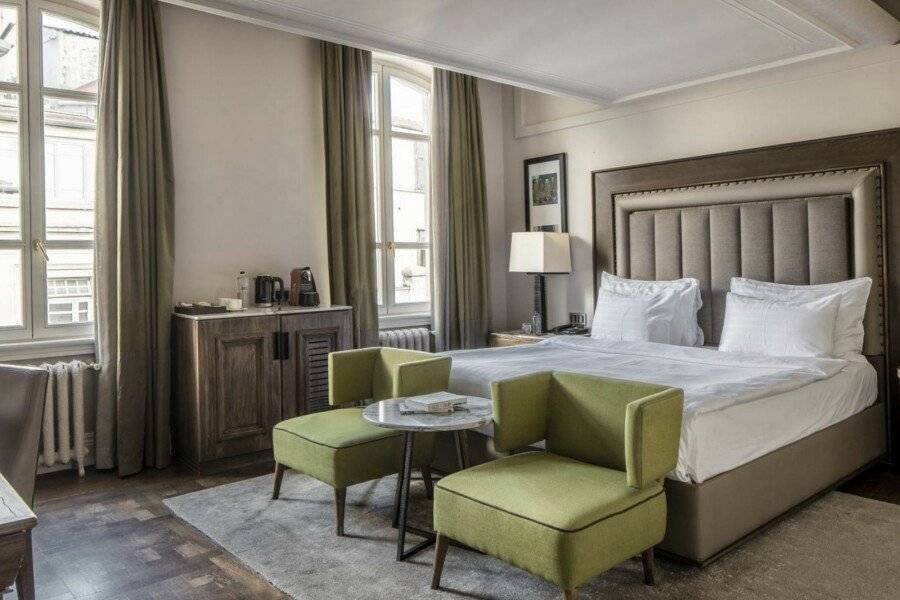 The Bank Hotel, a Member of Design Hotels hotel bedroom