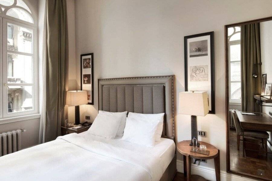 The Bank Hotel, a Member of Design Hotels hotel bedroom