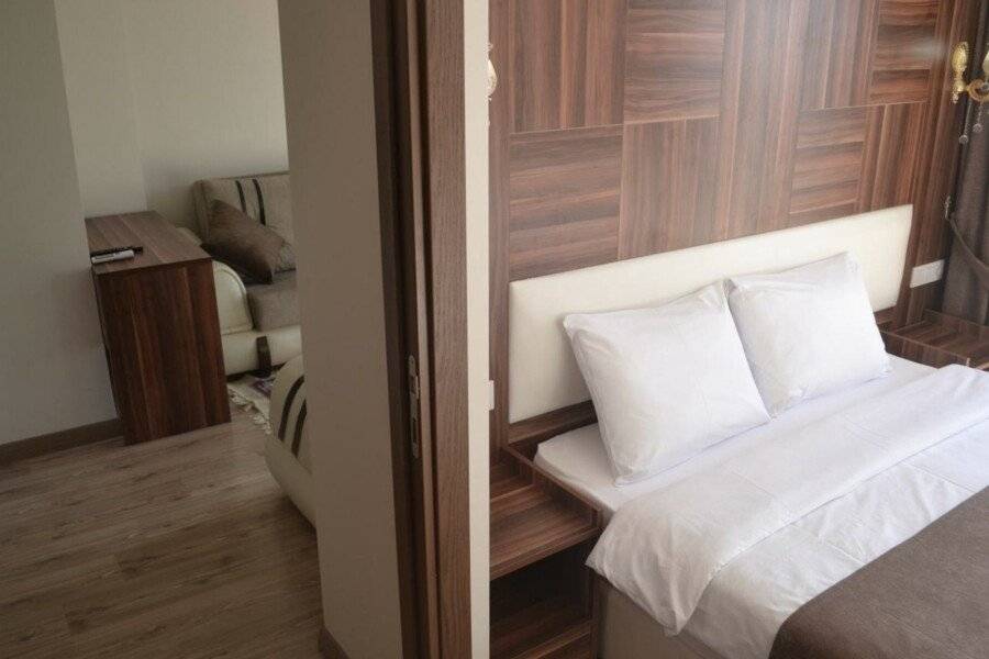 New Fatih Hotel hotel bedroom