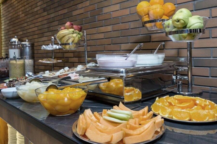 Marmara Hotel Budapest breakfast